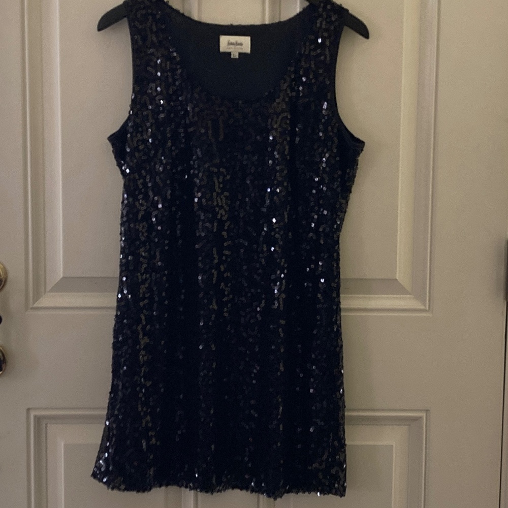 Neiman Marcus Black Layered Scoop Neck Top/Sequin Outer Layer/L/EUC/WORN ONCE!